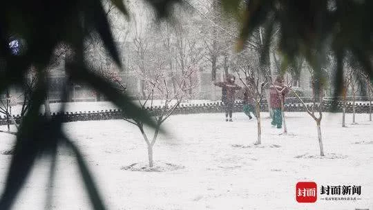 滞留武汉的外地人想回家