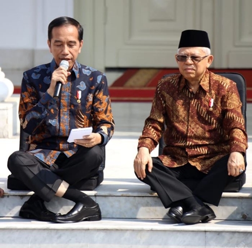 印尼总统发表国情咨文 提出将首都迁往加里曼