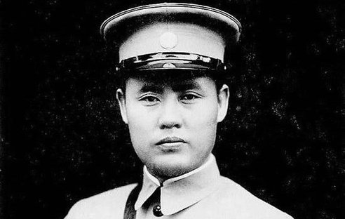 和平解放北平的大功臣傅作义,1955年大授衔,是什么级别?