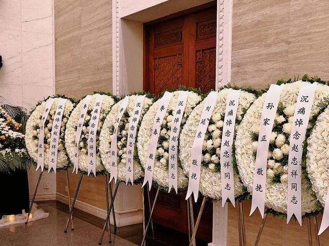 t01156a5511e156afd8.jpg?size=640x480