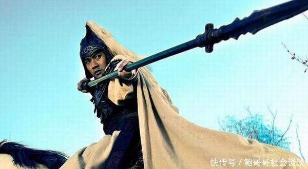 刘备的兵器是双股剑,那么曹操和孙权的兵器分别是什么?