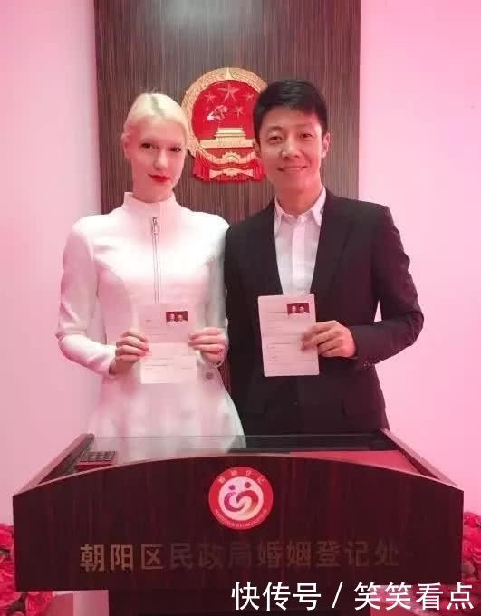 撒贝宁老婆李白结婚后