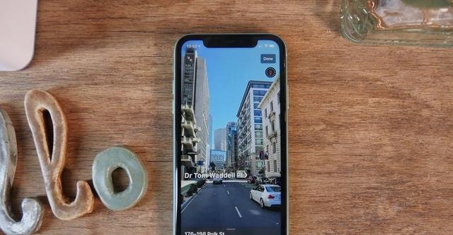 华为和苹果的屏