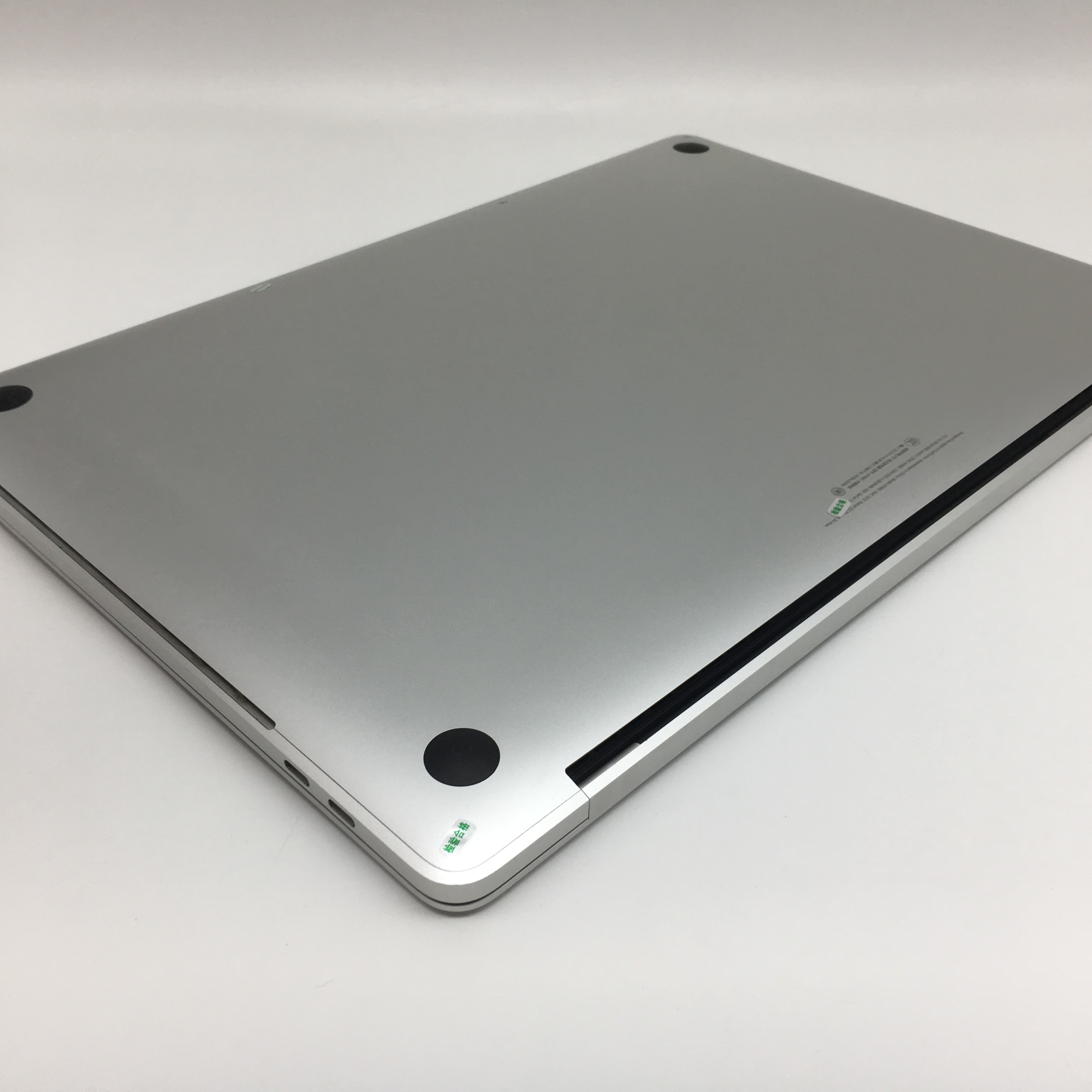 银色 16g/256g/radeon pro 555x 国行 mac笔记本 18年15寸macbook pro