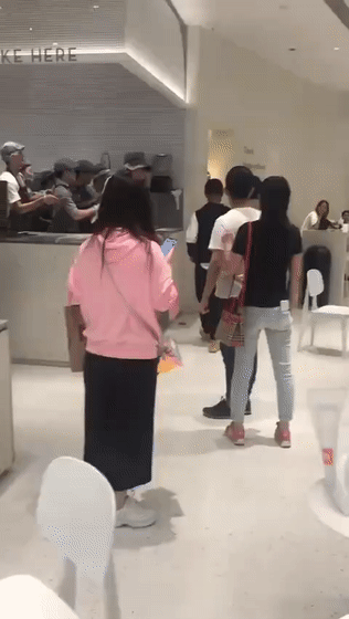 t013da73ee00bfcc5fc.gif?size=316x560