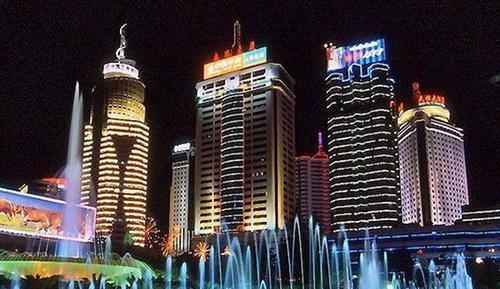 曲靖上半年gdp_曲靖水云上居图片(3)