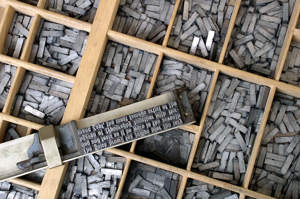 Metal movable type