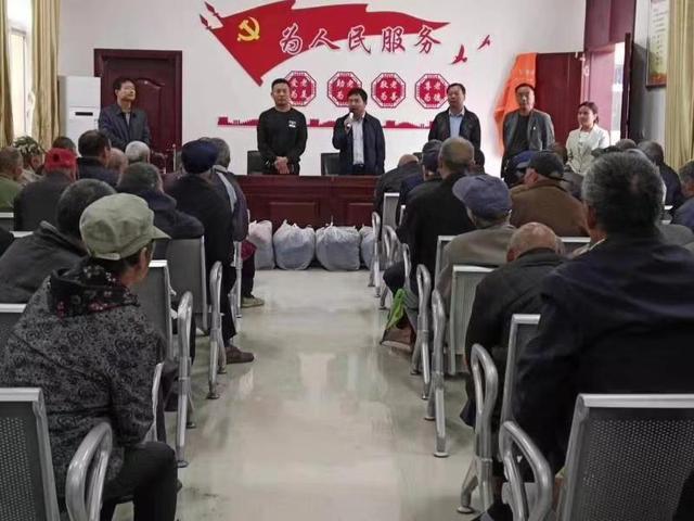 郸城：秋渠镇敬老院温暖过重阳