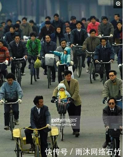 6park Com 1994年中国老照片图5女孩很漂亮 图7让人怀念 图9都是有钱人 6park Com 1994年中国老照片图5女孩很漂亮 图7让人怀念 图9都是有钱人