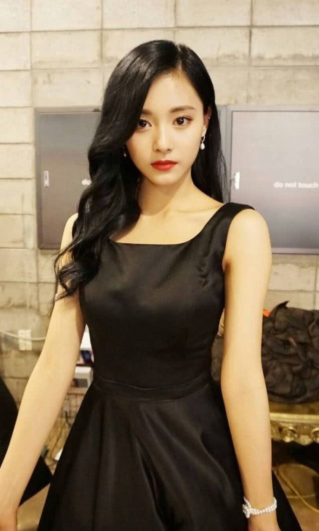 t01562d9e381446a792.jpg?size=641x1065