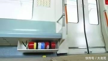 广州地铁为乘客