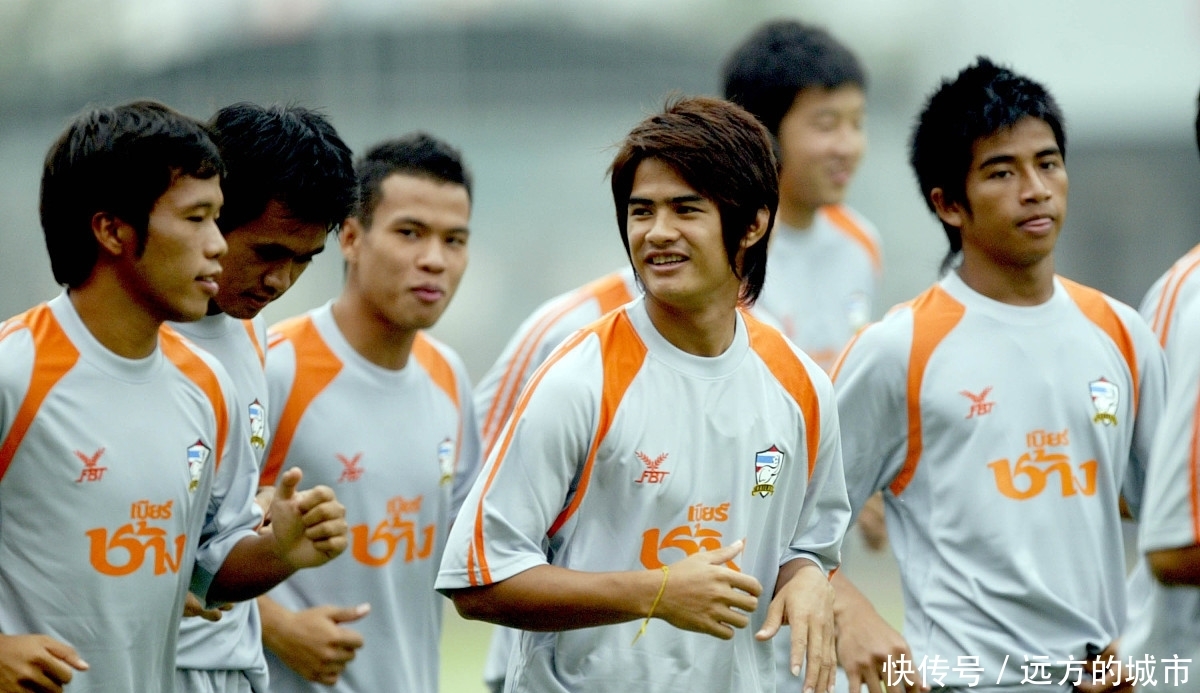 泰国队和伊拉克比赛