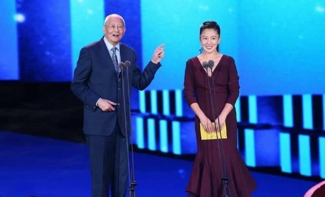 冬奥会冠军杨扬简介