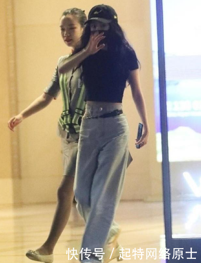 杨颖穿的什么内衣