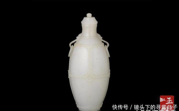 中国玉雕艺术——鼻烟壶