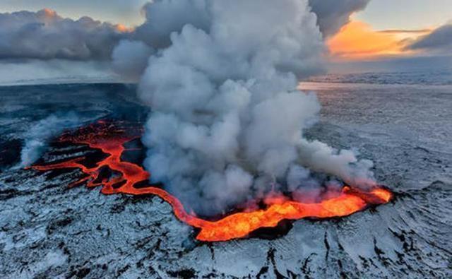 火山火山是怎么爆发的