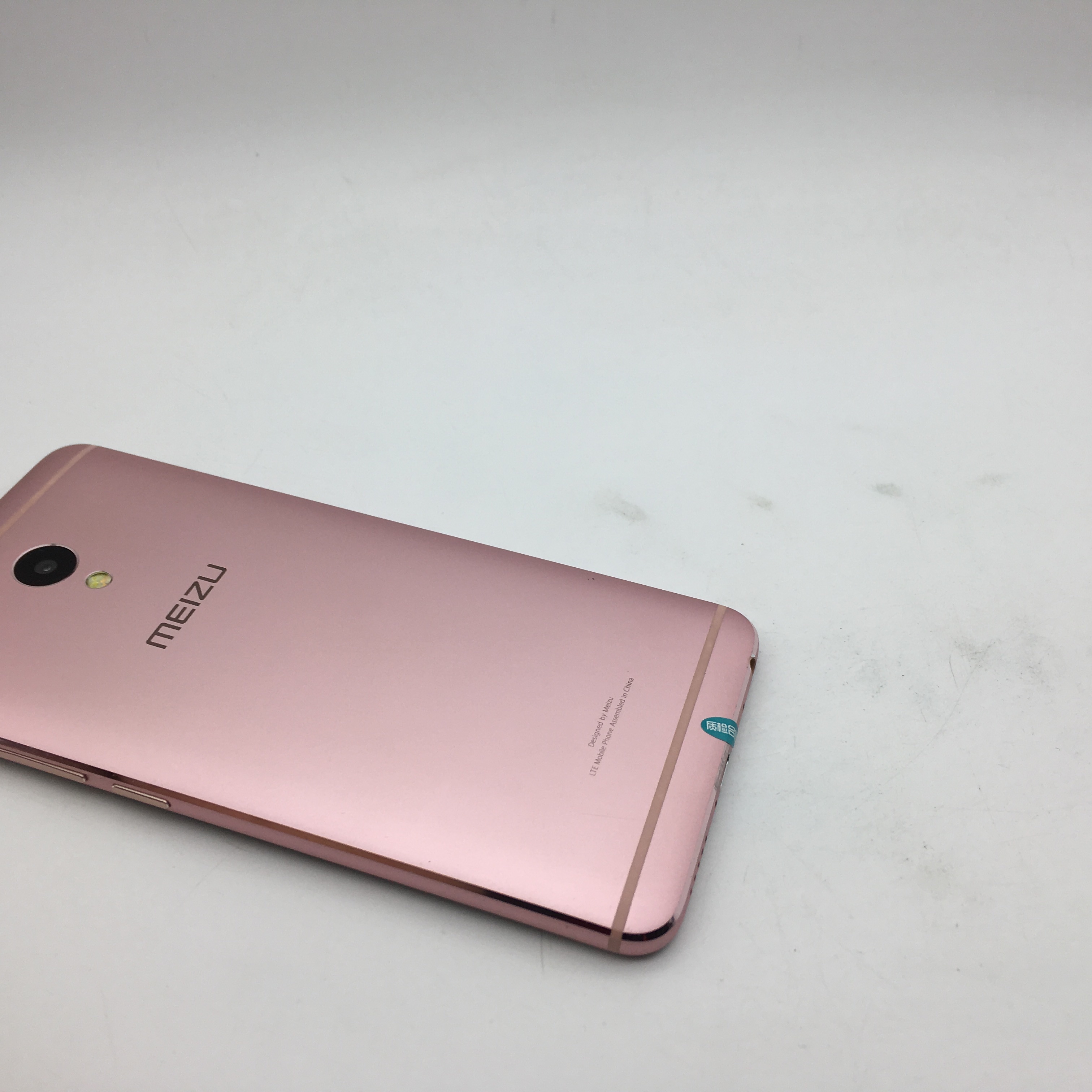 官方质检8成新及以下 玫瑰金 32g 国行 全网通 魅族 魅蓝e