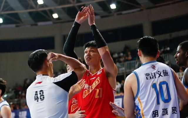 八一篮球队怎么处理雷蒙