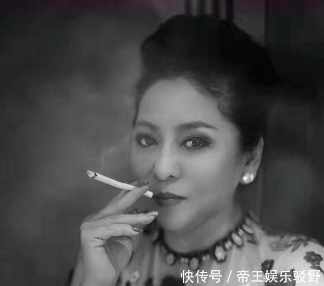 女人新婚快乐