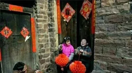 农村过年贴春联要注意什么忌讳?贴春联什么时间最好?