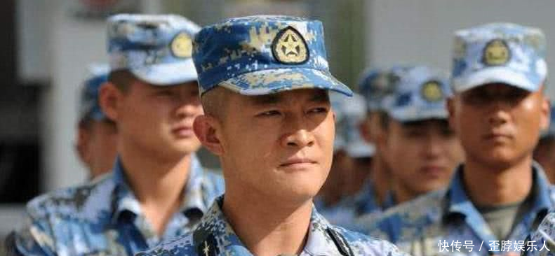 42岁杨志刚老婆曝光，原来是我们熟悉的她，难怪一直都不愿公开