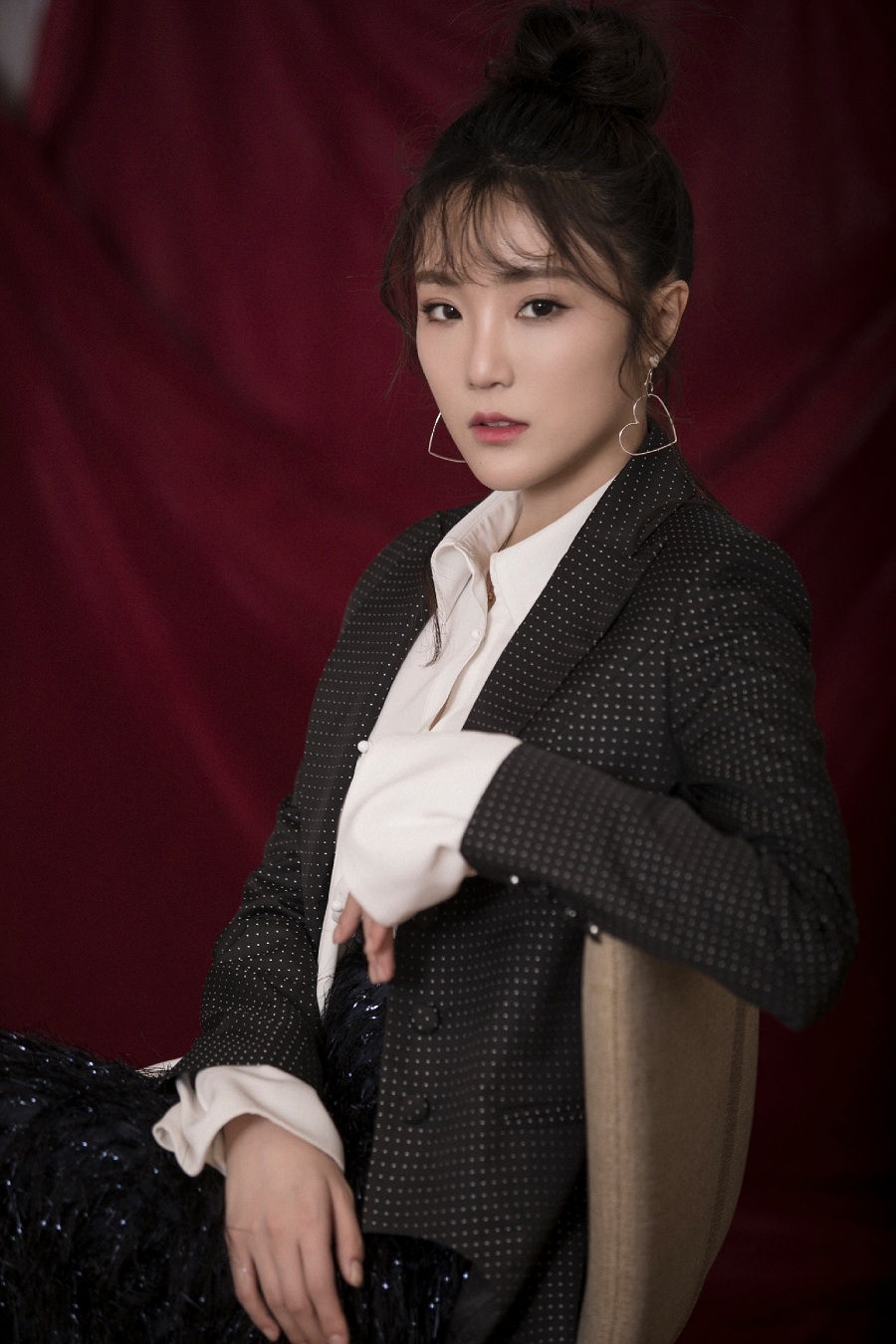 张可盈星光流苏长裙简约浪漫酷甜相宜