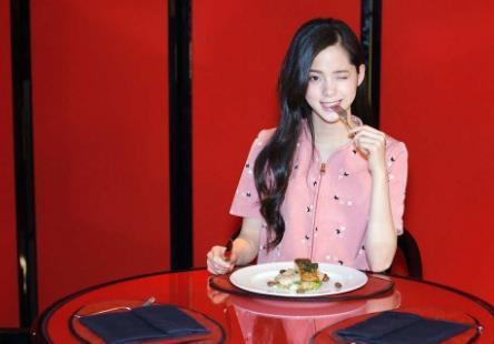 t01e15f9d8c5316b134.jpg?size=444x310