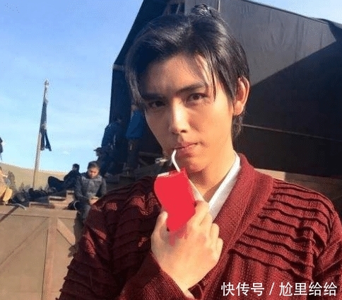 陈飞宇是吴亦凡吗