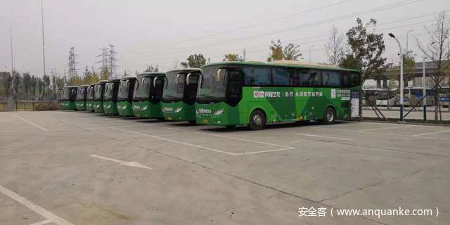 班车 班车