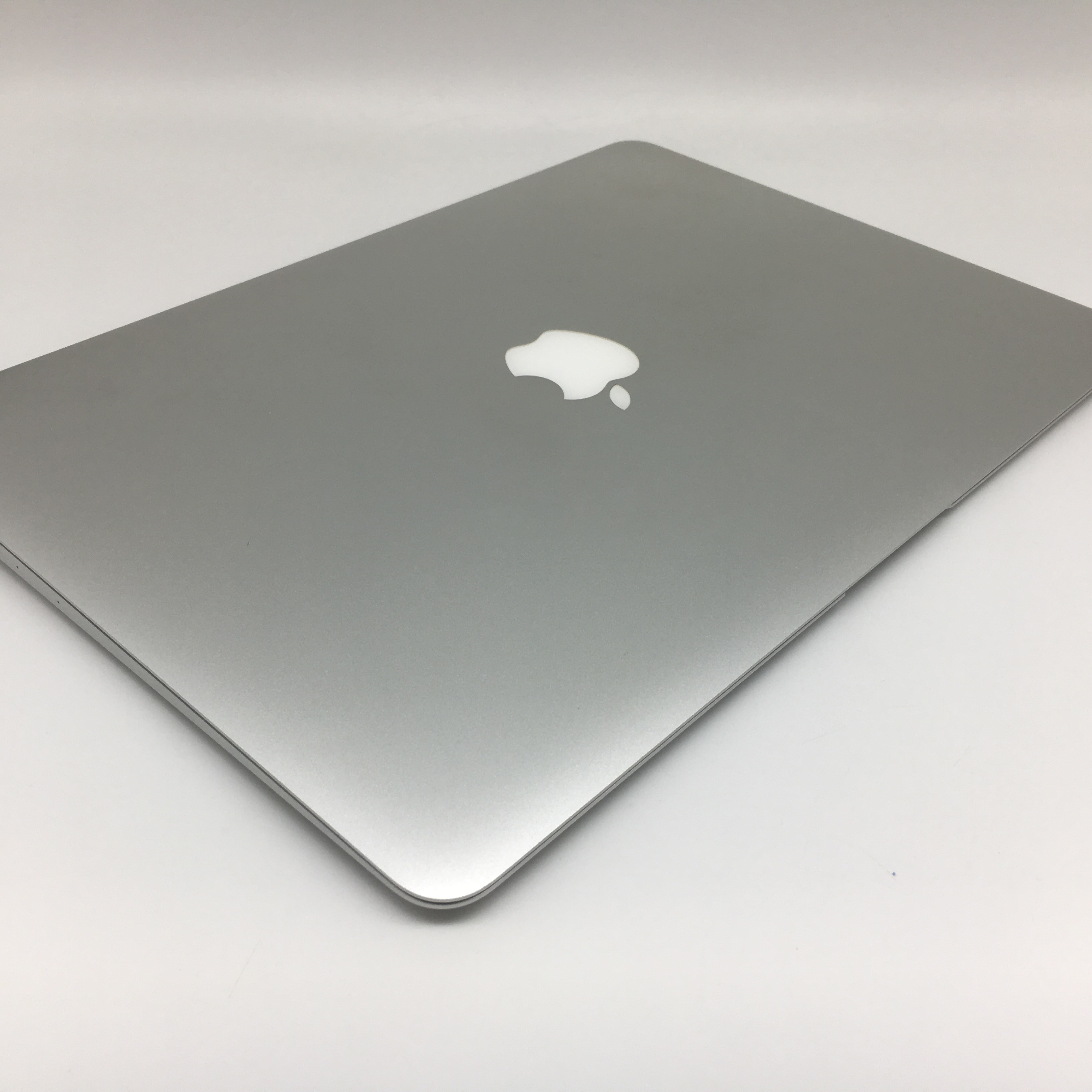 4ghz 银色 4g/256g 国际版 mac笔记本 14年13寸macbook air md761b