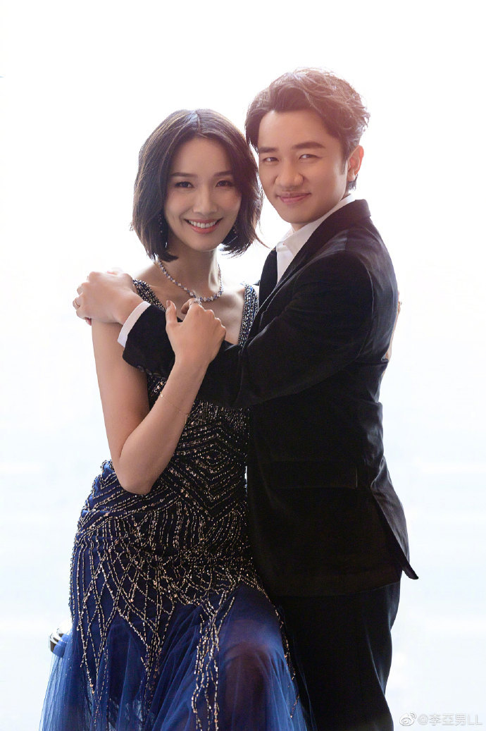 t01fef98d89e5714a0a.jpg?size=690x1037
